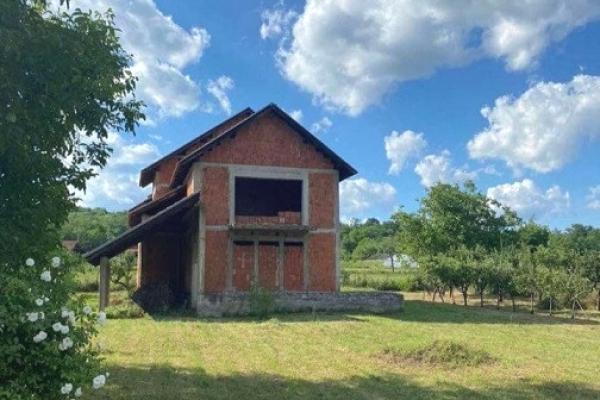 prodaja, kuca,
trstenik, 336902, petosoban-i-veci-medvedja