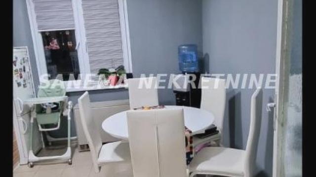Stan, Trosoban, Prodaja, 59m2, Selenča, Gradska lokacija, Sombor
