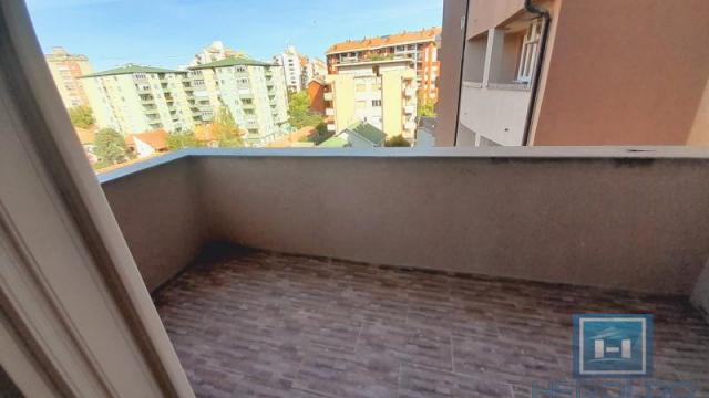 Stan, Trosoban, Prodaja, 73m2, Centar, Gradska lokacija, Jagodina