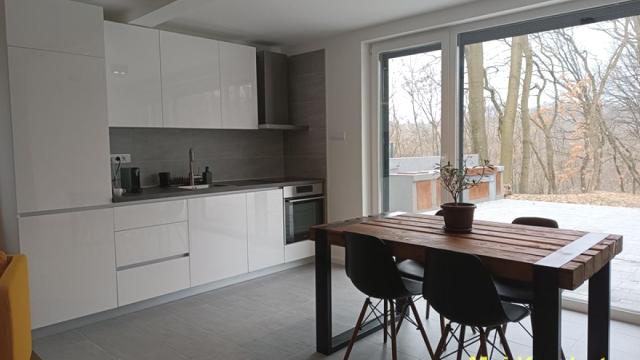 Kuća, Trosoban, Prodaja, 130m2, Avala, Sopot, Beograd