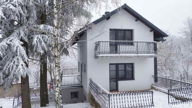 Kuća, Petosoban i veći, Prodaja, 180m2, Mladenovac, Kosmaj