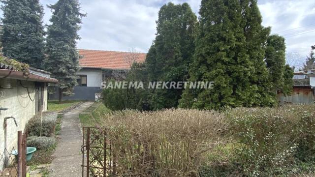 Kuća, Prodaja, 110m2, Centar, Gradska lokacija, Sombor