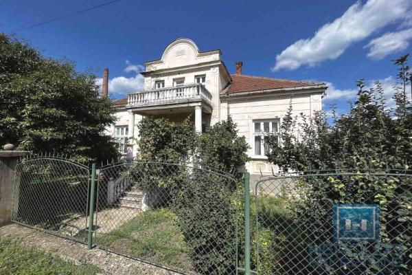 prodaja, kuca,
centar-grad-jagodina, 350373, cetvoroiposoban