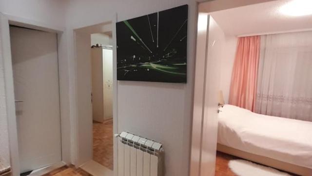 Stan, Trosoban, Prodaja, 81m2, Budžino brdo, Gradska lokacija, Jagodina