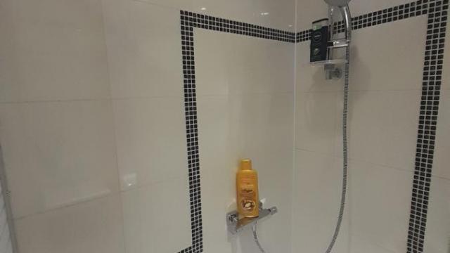 Stan, Trosoban, Prodaja, 81m2, Budžino brdo, Gradska lokacija, Jagodina
