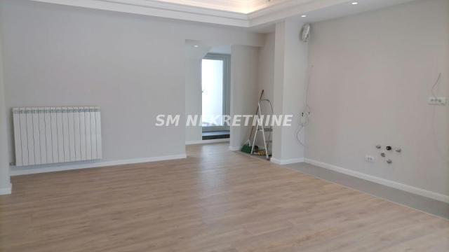 Stan, četvorosoban, Prodaja, 156m2, Saobraćajni fakultet, Voždovac, Vojvode Stepe