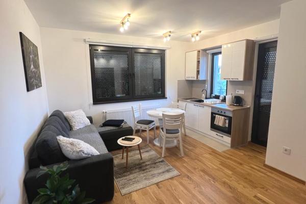 prodaja, stanova,
zlatibor, 359551, jednoiposoban-jovanke-jeftanovic