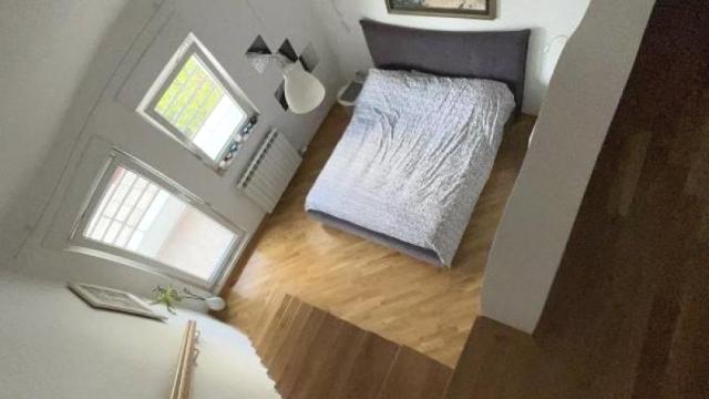 Stan, četvorosoban, Prodaja, 140m2, Crveni krst, Vračar, Cerska