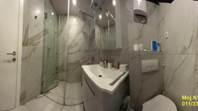 Stan, četvorosoban, Prodaja, 140m2, Crveni krst, Vračar, Cerska