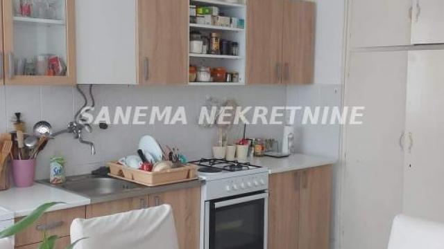 Stan, Trosoban, Prodaja, 81m2, Selenča, Gradska lokacija, Sombor