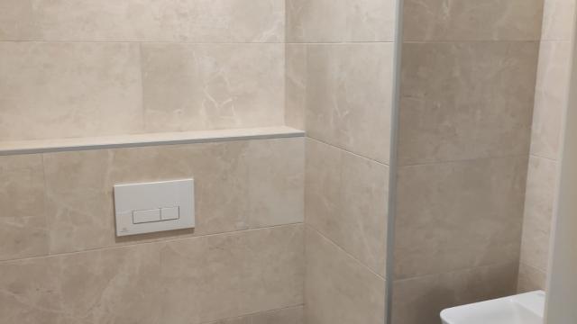Stan, Trosoban, Izdavanje, 93m2, Tošin bunar
