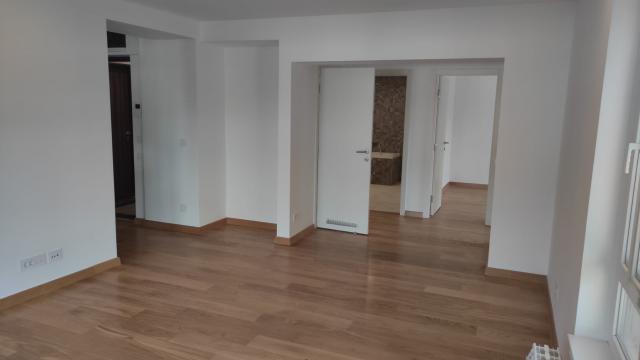 Stan, Trosoban, Izdavanje, 93m2, Tošin bunar
