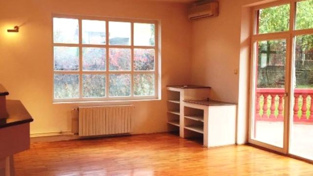 Kuća, Izdavanje, 210m2, Višnjička Banja, Palilula, Sestara Janković
