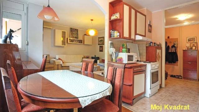 Stan, Dvoiposoban, Prodaja, 64m2, Blok 37, Novi Beograd, Bulevar Arsenija Čarnojevića