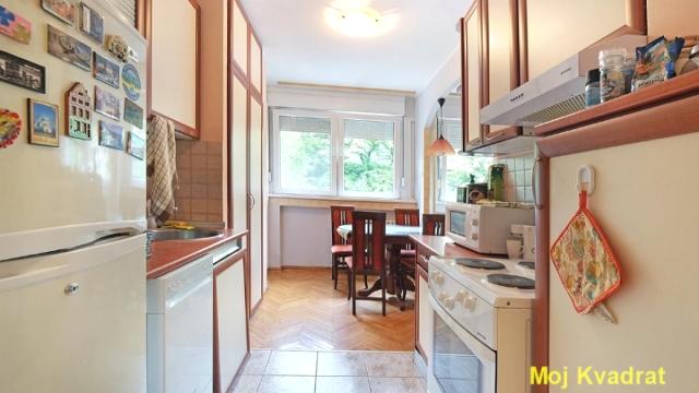 Stan, Dvoiposoban, Prodaja, 64m2, Blok 37, Novi Beograd, Bulevar Arsenija Čarnojevića