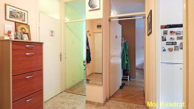 Stan, Dvoiposoban, Prodaja, 64m2, Blok 37, Novi Beograd, Bulevar Arsenija Čarnojevića