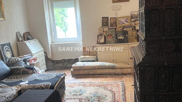 Kuća, četvoroiposoban, Prodaja, 208m2, Centar, Gradska lokacija, Sombor