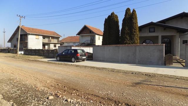 Poslovni prostor, Izdavanje, 400m2, Donje Vidovo, Okolno mesto, Paraćin