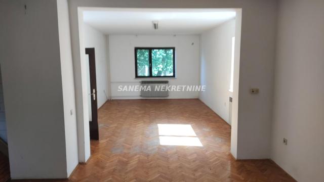 Kuća, Prodaja, 159m2, Gornja Varoš, Gradska lokacija, Sombor