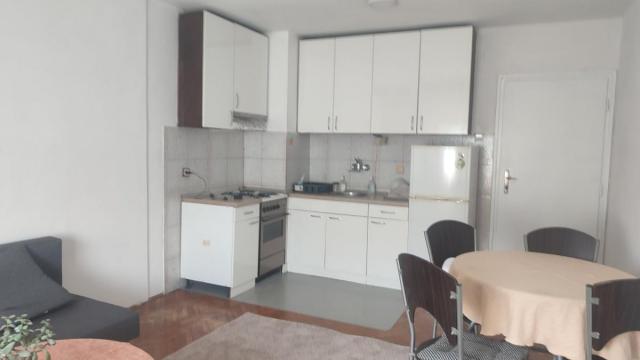 Stan, Trosoban, Izdavanje, 60m2, Gradska bolnica, Zvezdara, Čingrijina