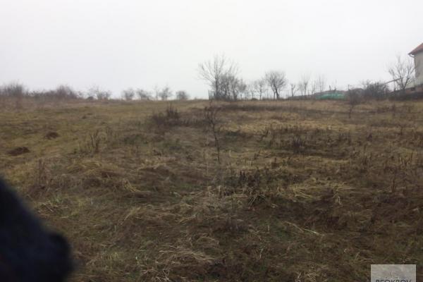 prodaja, plac,
ugrinovci-zemun-beograd, 381001, plac