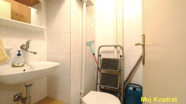 Stan, četvorosoban, Prodaja, 92m2, Blok 30 (B92), Novi Beograd, Bulevar umetnosti