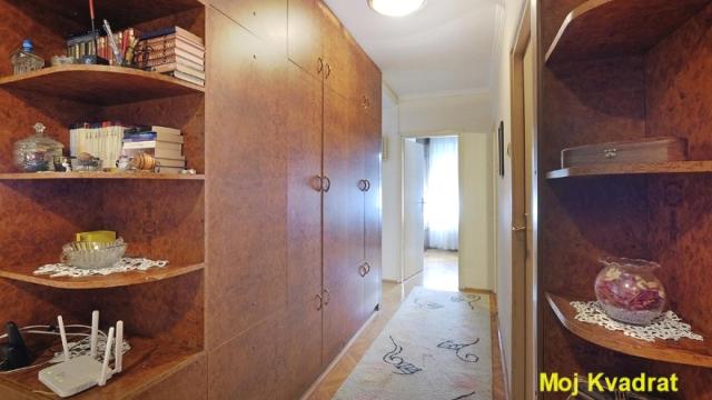 Stan, četvorosoban, Prodaja, 92m2, Blok 30 (B92), Novi Beograd, Bulevar umetnosti