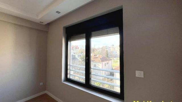 Stan, četvorosoban, Prodaja, 83m2, Neimar, Vračar, Južni bulevar