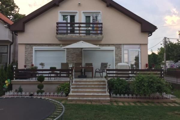 prodaja, kuca,
smederevo, 392351, petosoban-i-veci-proleterskih-brigada