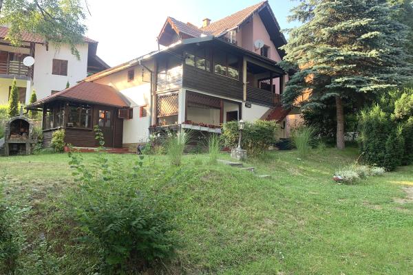 prodaja, kuca,
zlatibor, 393607, petosoban-i-veci-zlatibor