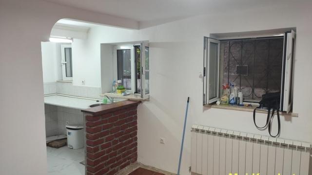 Stan, Trosoban, Prodaja, 50m2, Kalenić pijaca, Vračar, Hadži Prodanova