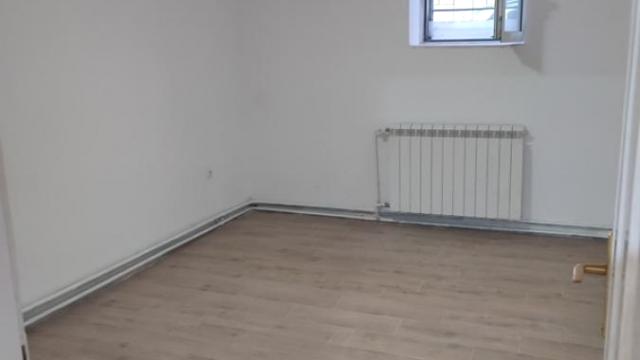 Stan, Trosoban, Prodaja, 50m2, Kalenić pijaca, Vračar, Hadži Prodanova