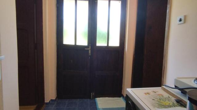 Kuća, Jednoiposoban, Prodaja, 47m2, Majur, Okolno mesto, Jagodina