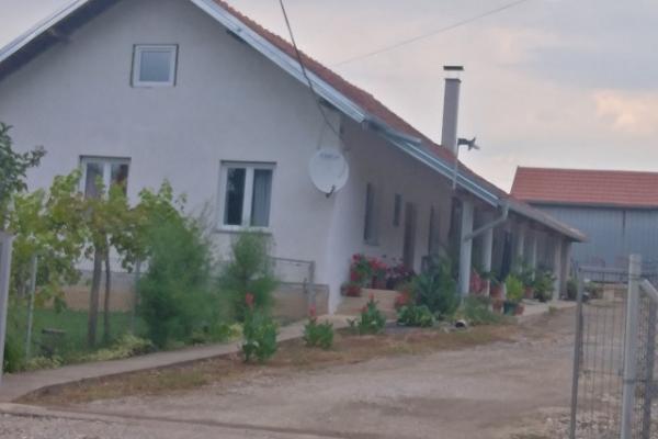 prodaja, kuca,
banja-opstina-arandjelovac, 399122, cetvorosoban-stojica-kraj