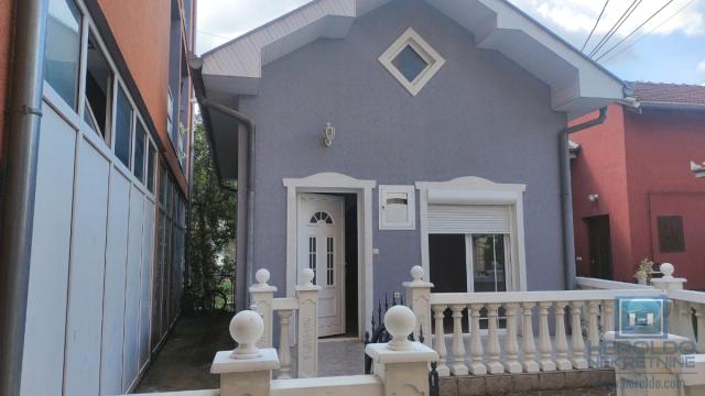 Kuća, Jednoiposoban, Prodaja, 46m2, Centar, Gradska lokacija, Jagodina