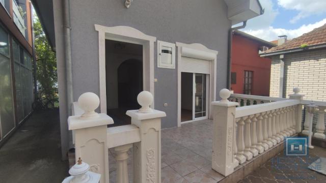 Kuća, Jednoiposoban, Prodaja, 46m2, Centar, Gradska lokacija, Jagodina