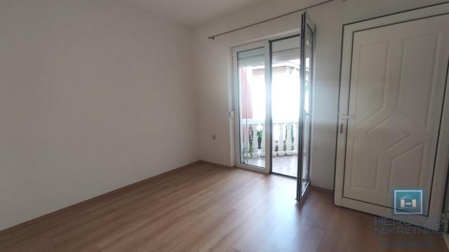 Kuća, Jednoiposoban, Prodaja, 46m2, Centar, Gradska lokacija, Jagodina