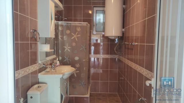 Kuća, Jednoiposoban, Prodaja, 46m2, Centar, Gradska lokacija, Jagodina