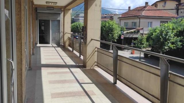 Poslovni prostor, Jednosoban, Izdavanje, 18m2, Centar, Gradska lokacija, Vranje