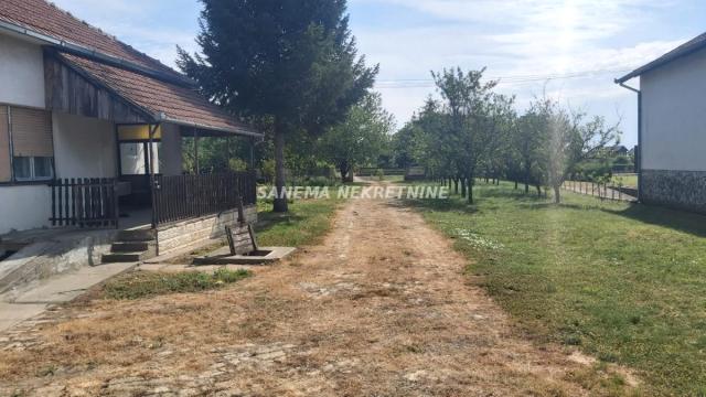 Kuća, Prodaja, 119m2, Lugomerci, Okolno mesto, Sombor
