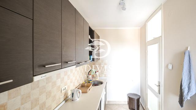 Stan, Trosoban, Prodaja, 62m2, Zemun, Banijska