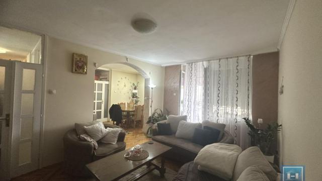 Stan, Trosoban, Prodaja, 89m2, Centar, Gradska lokacija, Ćuprija