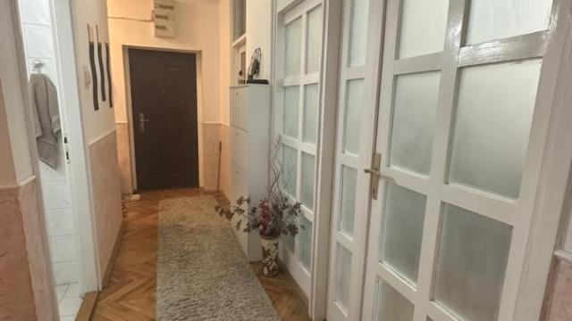 Stan, Trosoban, Prodaja, 89m2, Centar, Gradska lokacija, Ćuprija