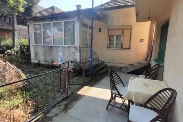 prodaja, kuca,
glogovac-opstina-jagodina, 412047, cetvorosoban