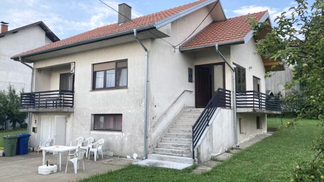 Kuća, četvorosoban, Prodaja, 180m2, Rušanj, Čukarica, Beogradska 1 deo