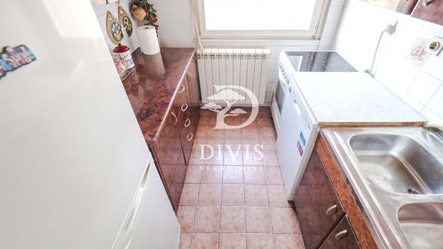 Stan, Trosoban, Prodaja, 72m2, Visokog Stevana