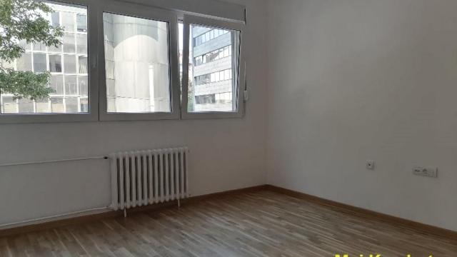 Stan, Dvosoban, Prodaja, 66m2, Hram svetog Save, Vračar, Makenzijeva