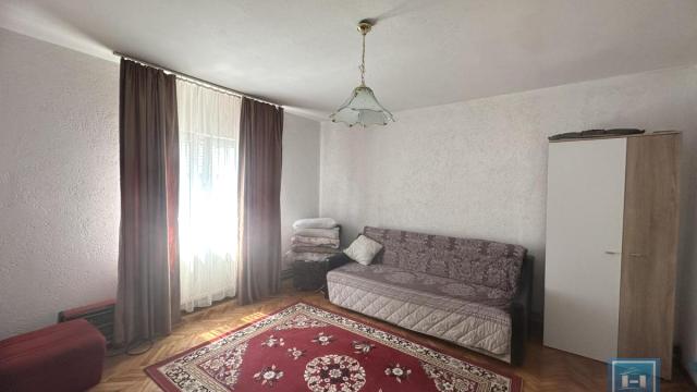 Kuća, Trosoban, Prodaja, 131m2, Gradska lokacija, Ćuprija