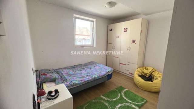 Kuća, Trosoban, Prodaja, 89m2, Širi centar, Gradska lokacija, Apatin