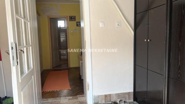 Kuća, Trosoban, Prodaja, 89m2, Širi centar, Gradska lokacija, Apatin